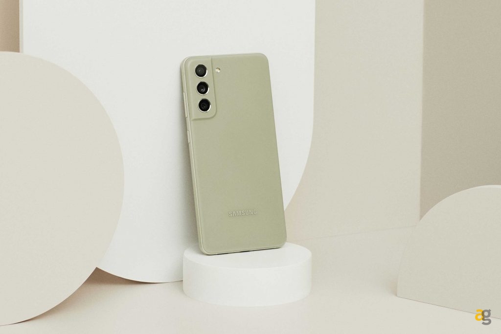 samsung-galaxy-s21-fe-ufficiale-prezzo-caratteristiche