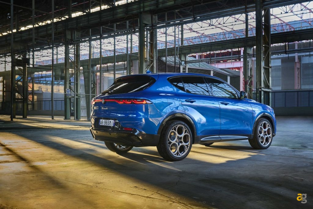 alfa-romeo-tonale-prima-vettura-certificata-nft