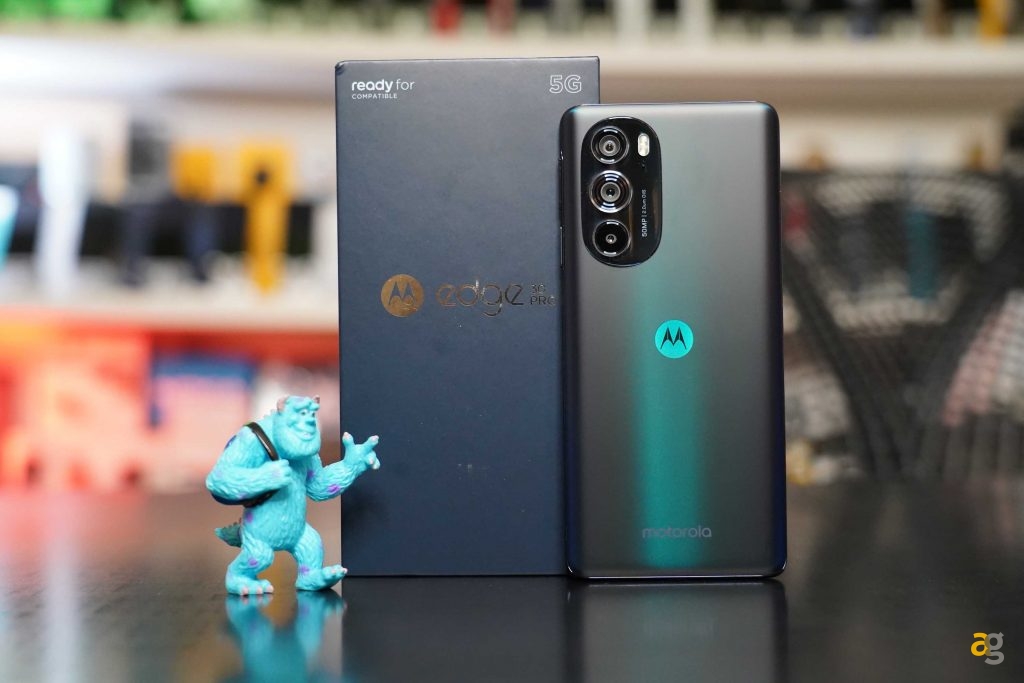 recensione-motorola-edge-30-pro