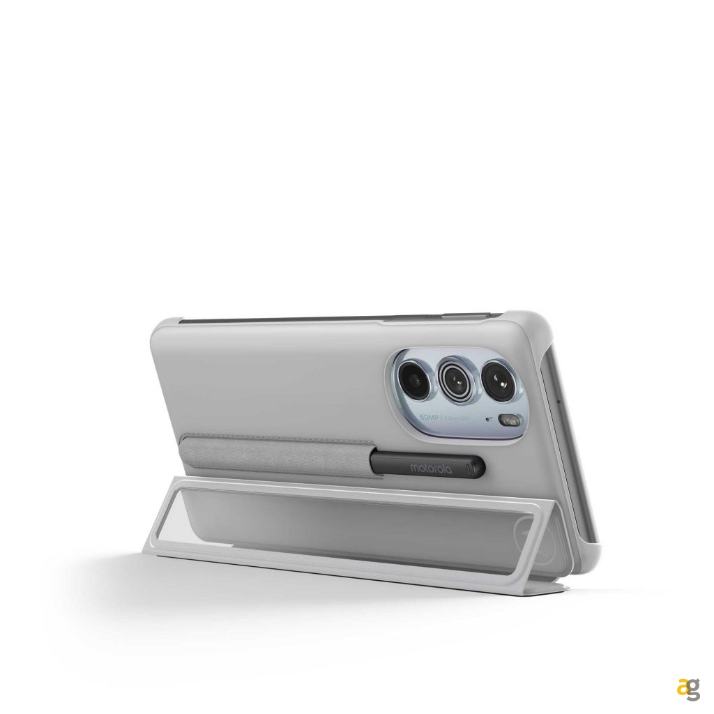 edge-30-pro-caratteristiche-prezzo-top-gamma-motorola