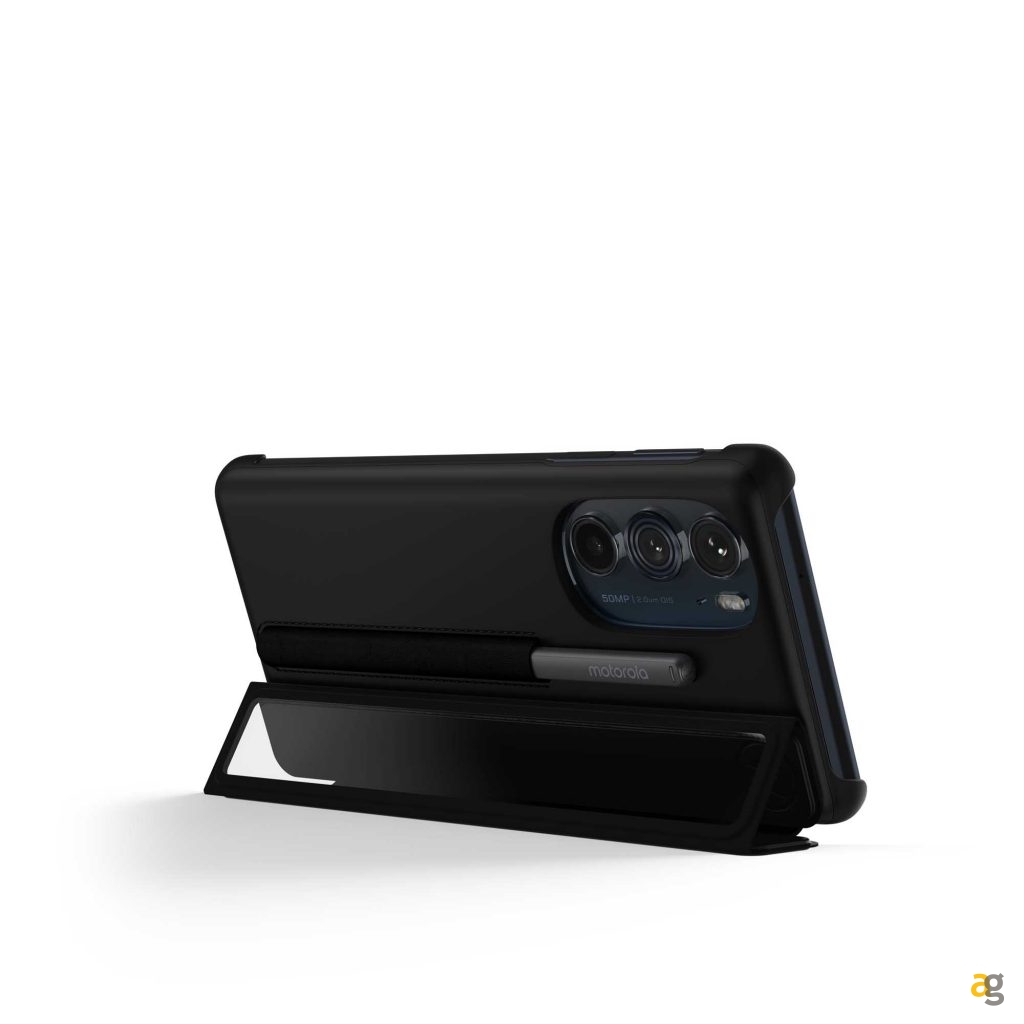 edge-30-pro-caratteristiche-prezzo-top-gamma-motorola