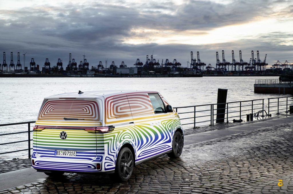 rinascita-elettrica-icona-volkswagen-id-buzz-id-buzz-cargo