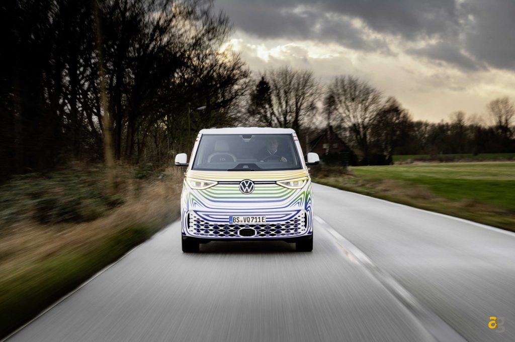 rinascita-elettrica-icona-volkswagen-id-buzz-id-buzz-cargo