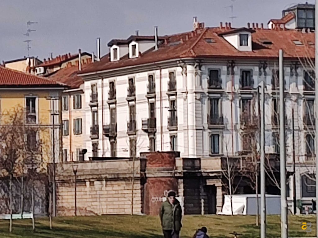 confronto-smartphone-top-gamma-2022-s22-ultra-realme-gt2-pro-moto-edge30-pro-oppo-find-x5pro