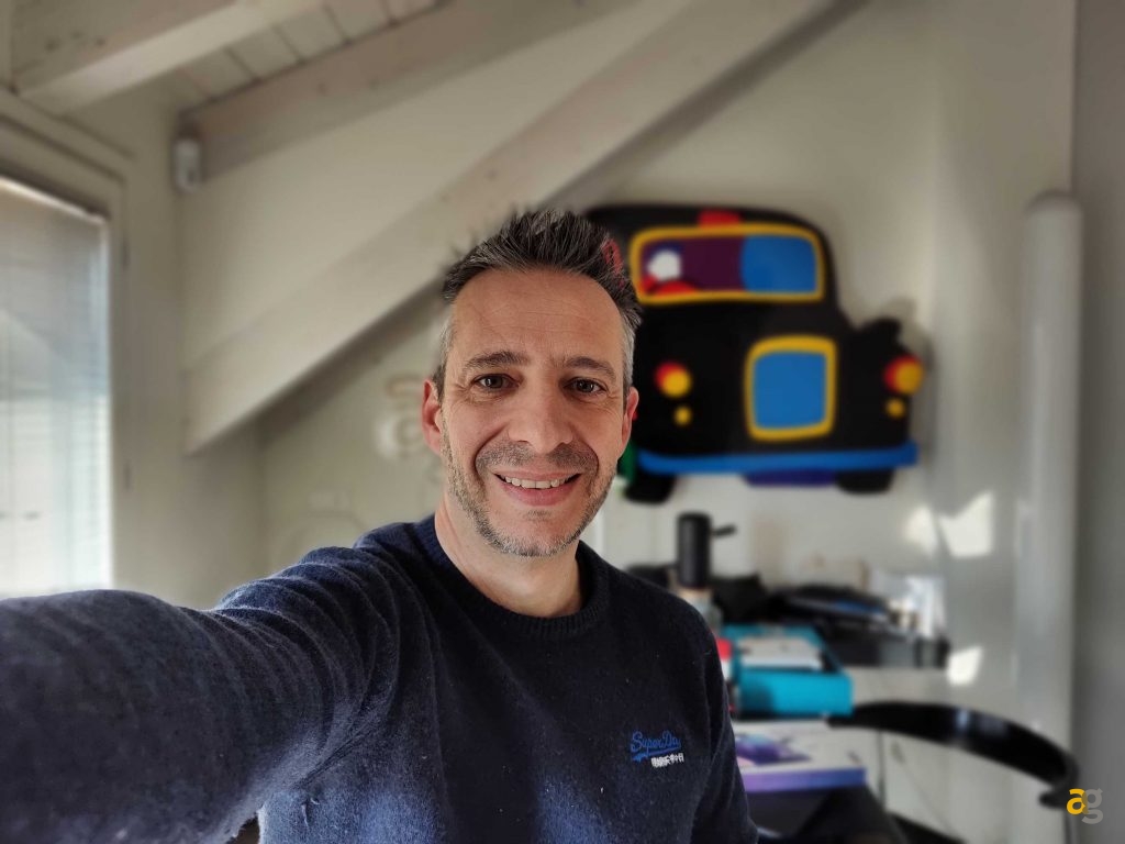 confronto-smartphone-top-gamma-2022-s22-ultra-realme-gt2-pro-moto-edge30-pro-oppo-find-x5pro