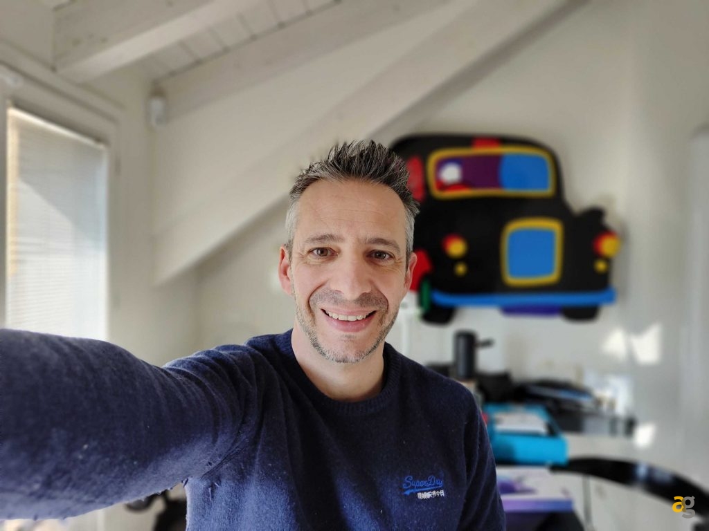 confronto-smartphone-top-gamma-2022-s22-ultra-realme-gt2-pro-moto-edge30-pro-oppo-find-x5pro