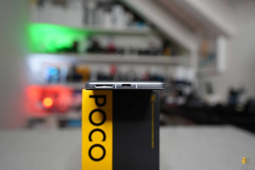 recensione-poco-f4-gt