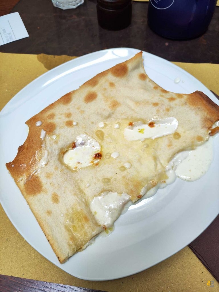 recensione-poco-f4-gt