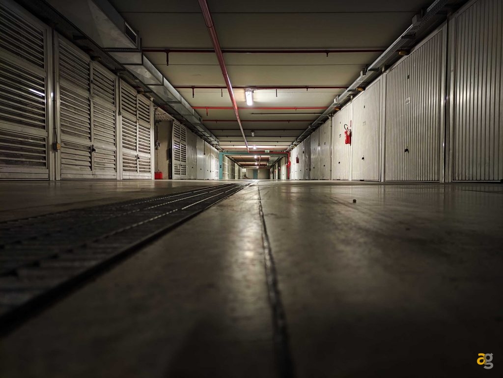 recensione-poco-f4-gt