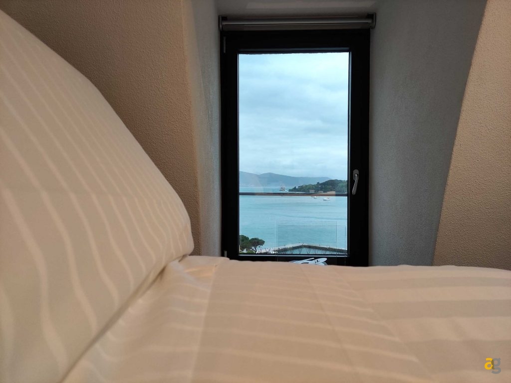 recensione-poco-f4-gt