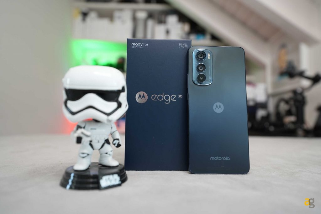 recensione-motorola-edge-30