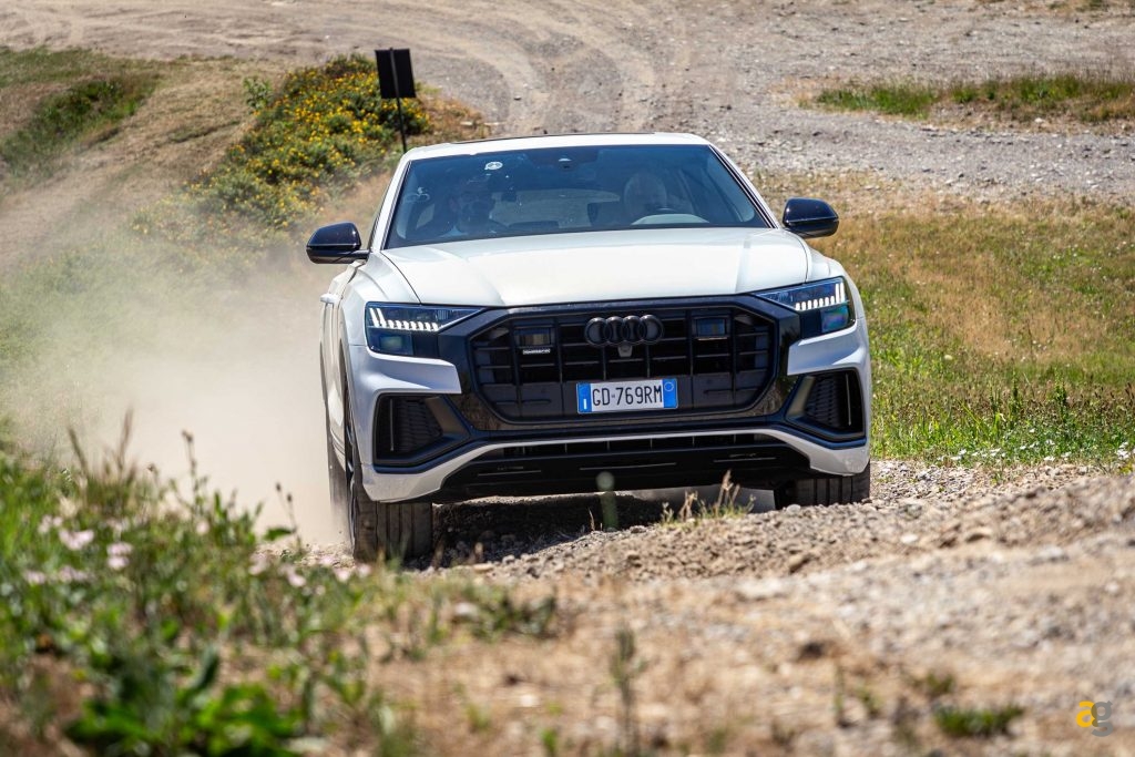 elettrico-fuoristrada-v10-quattro-audi