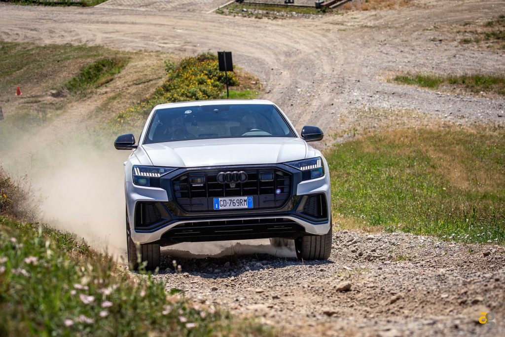 elettrico-fuoristrada-v10-quattro-audi