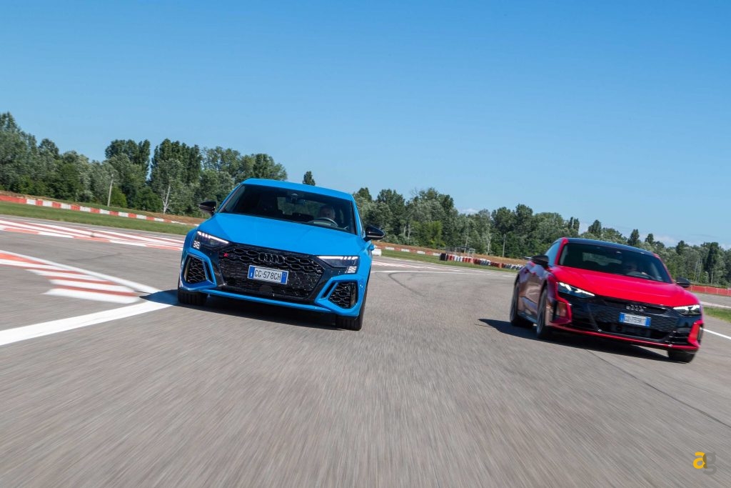 elettrico-fuoristrada-v10-quattro-audi