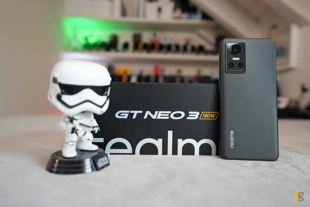 recensione-realme-gt-neo-3-150w