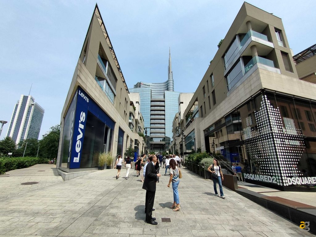 confronto-medi-alti-gamma-realme-gt-neo3-3t-s22-xiaomi-12