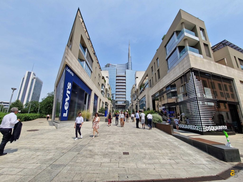 confronto-medi-alti-gamma-realme-gt-neo3-3t-s22-xiaomi-12