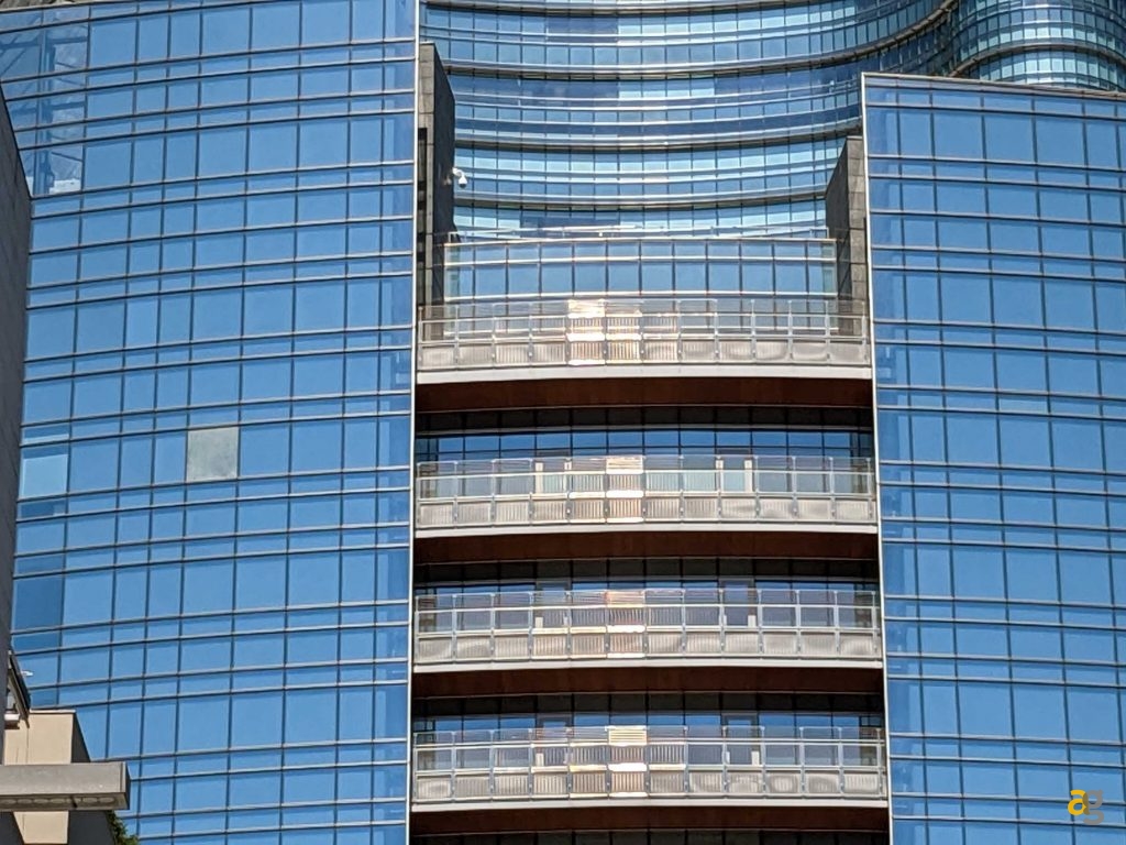 confronto-migliori-telefoni-compatti-iphone-13-mini-galaxy-flip4-pixel-6a-zenfone-9