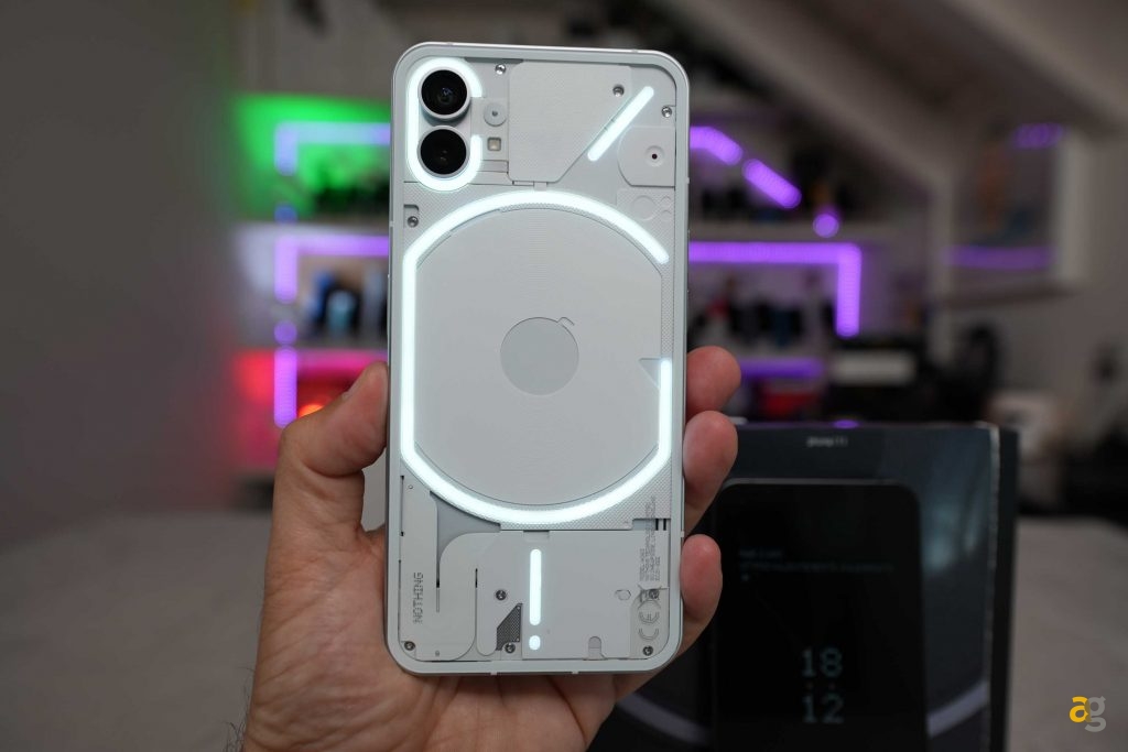 recensione-nothing-phone-1