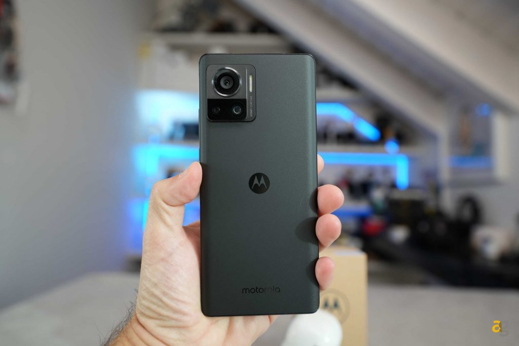 recensione-motorola-edge-30-ultra