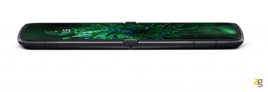 unboxing-moto-razr-2022-pieghevole-usabile