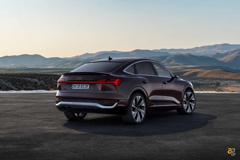 600-chilometri-autonomia-lusso-tecnologia-comfort-arriva-nuova-audi-q8-e-tron