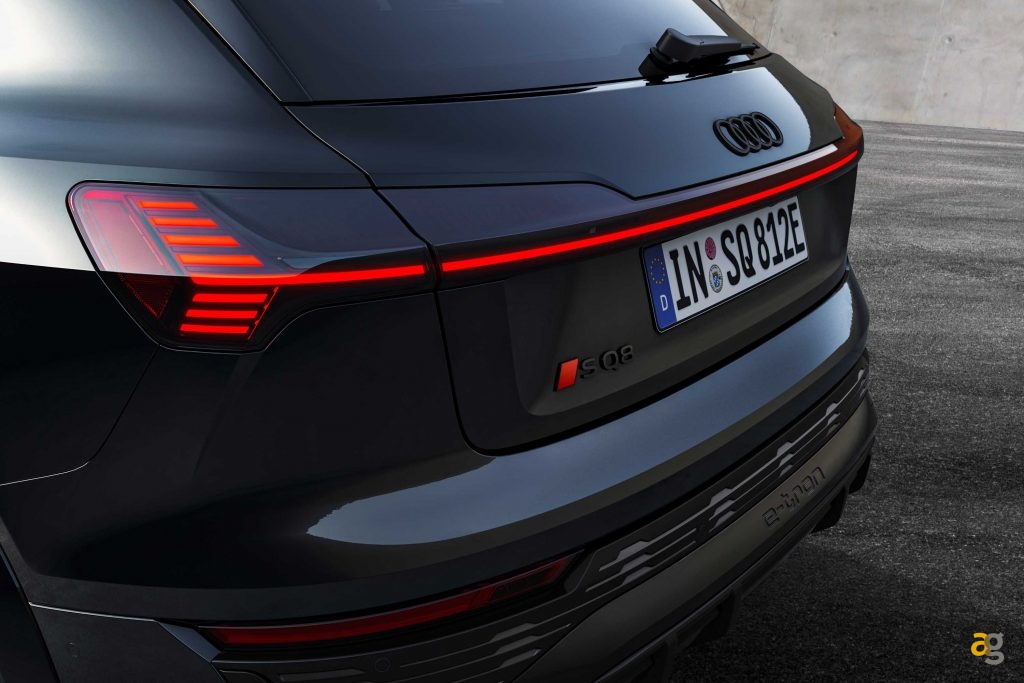 600-chilometri-autonomia-lusso-tecnologia-comfort-arriva-nuova-audi-q8-e-tron