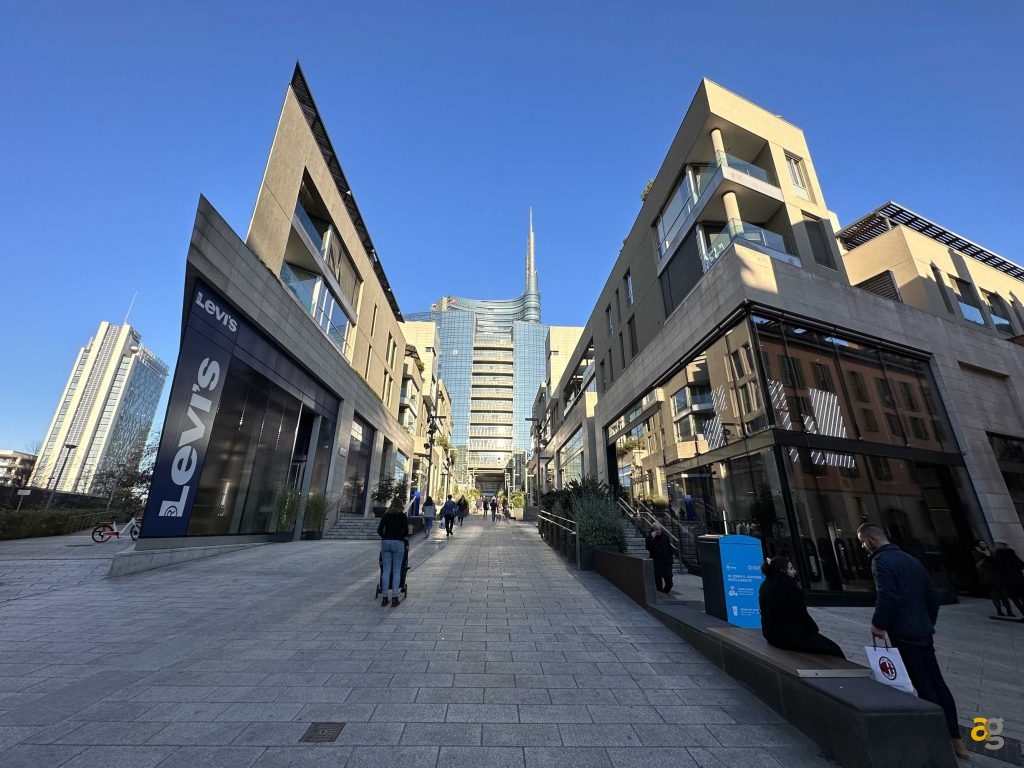 quale-iphone-comprare-per-studenti-muletto-pro