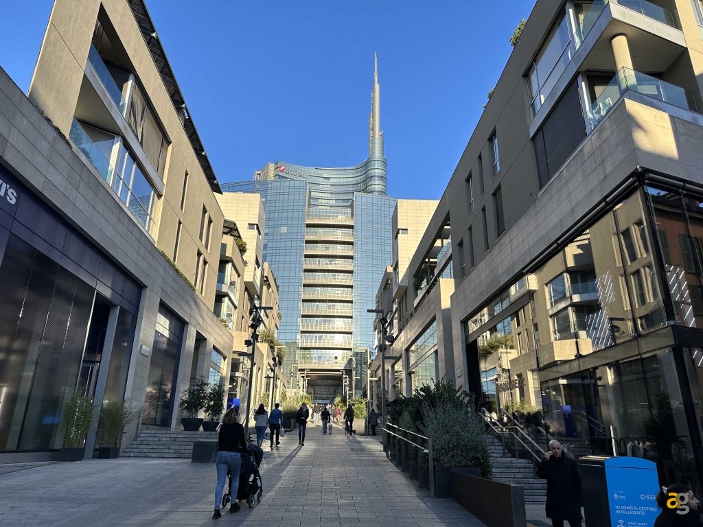 quale-iphone-comprare-per-studenti-muletto-pro