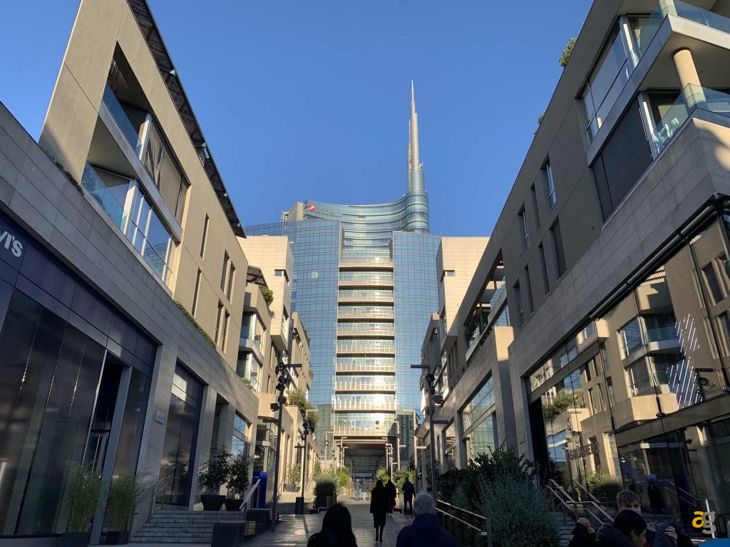 quale-iphone-comprare-per-studenti-muletto-pro