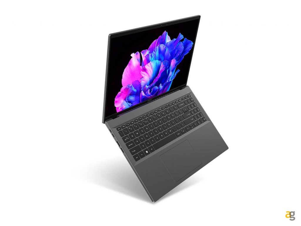 aspire-nitro-predator-swift-go-all-in-one-laptop-con-display-oled-tutte-novita-acer-2023