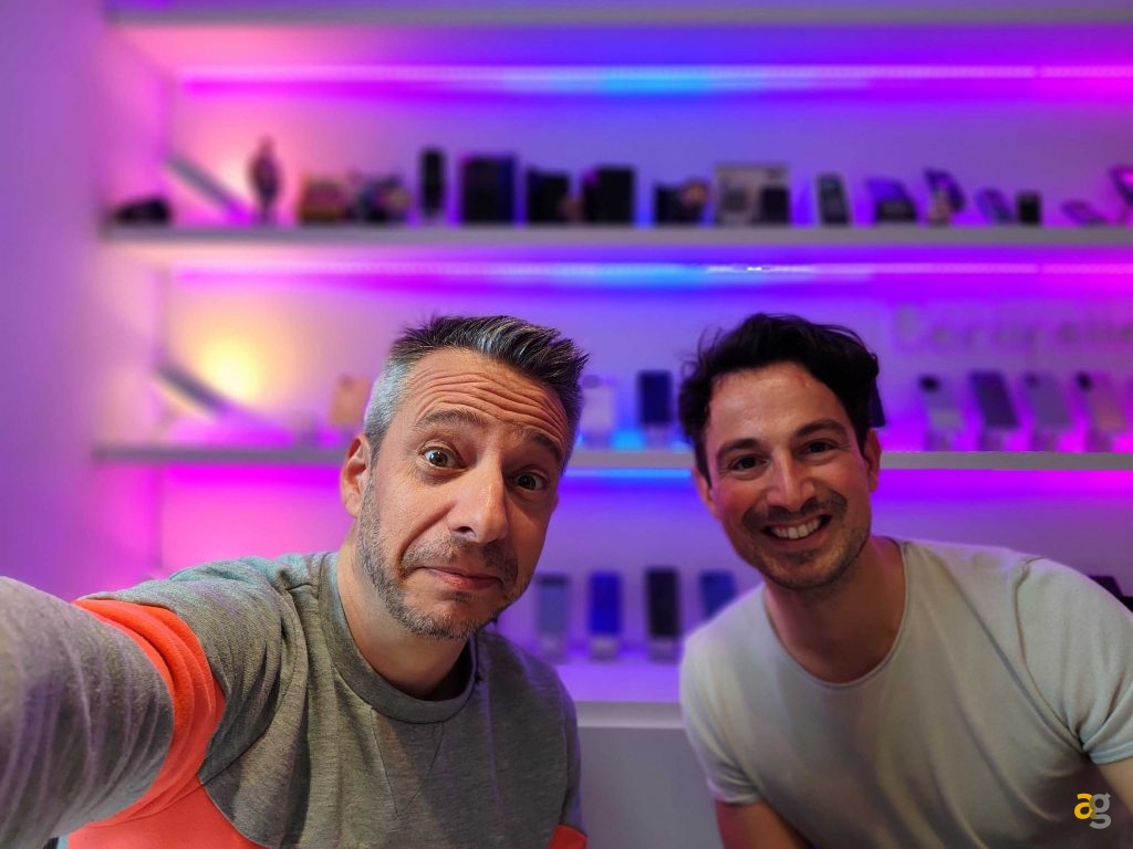 unboxing-crypto-smartphone-saga-solana