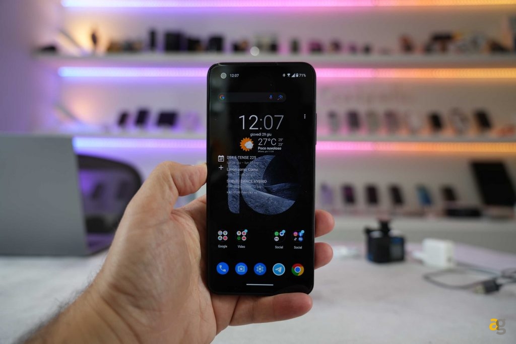 recensione-asus-zenfone-10