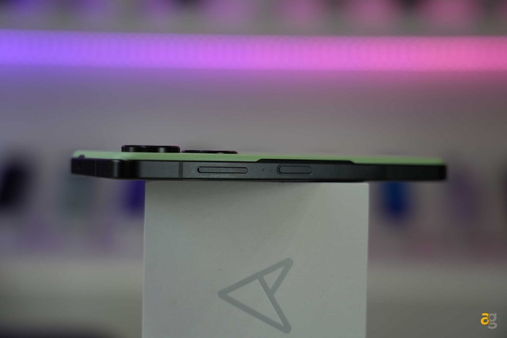 recensione-asus-zenfone-10