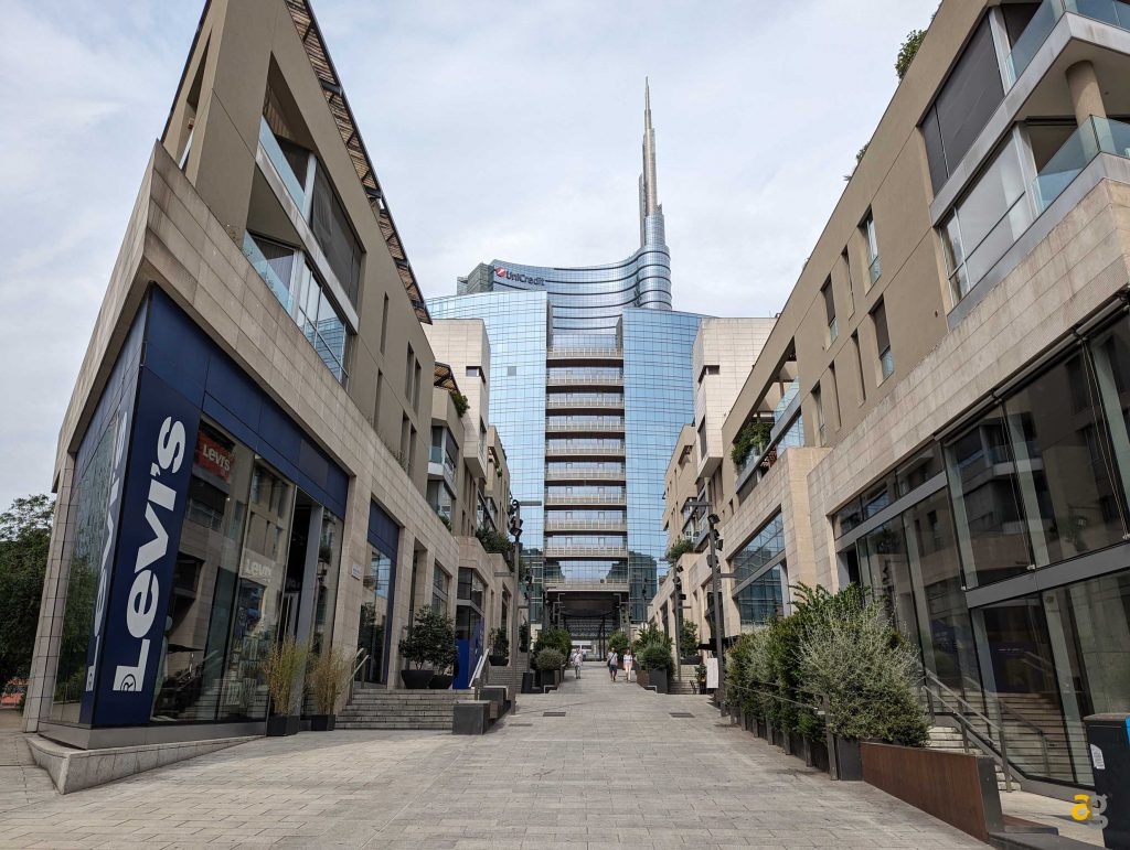 miglior-medio-di-gamma-confronto-realme-redmi-motorola-poco-samsung-google