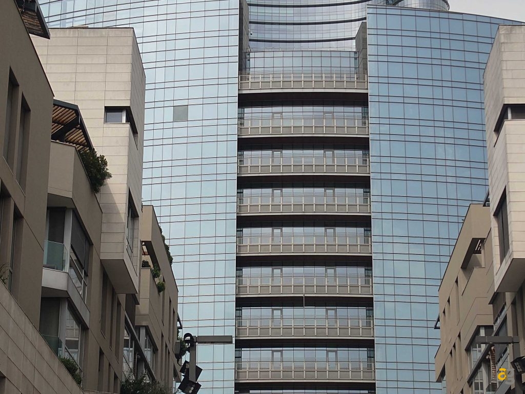 recensione-sony-xperia-1-v