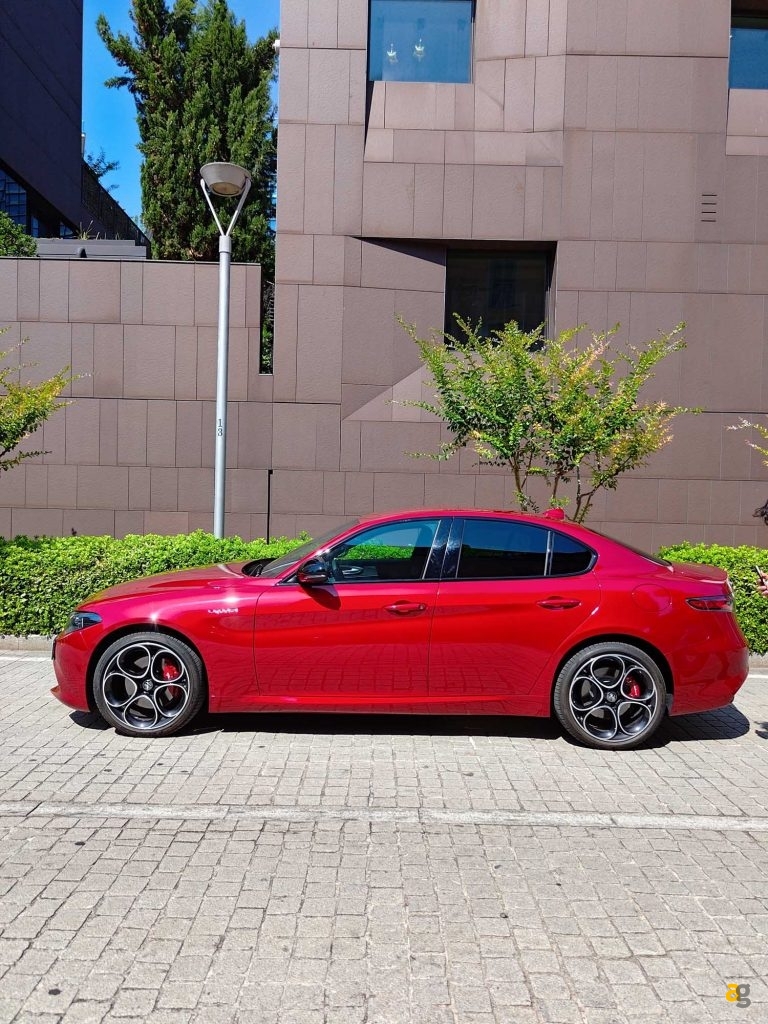 recensione-asus-zenfone-10