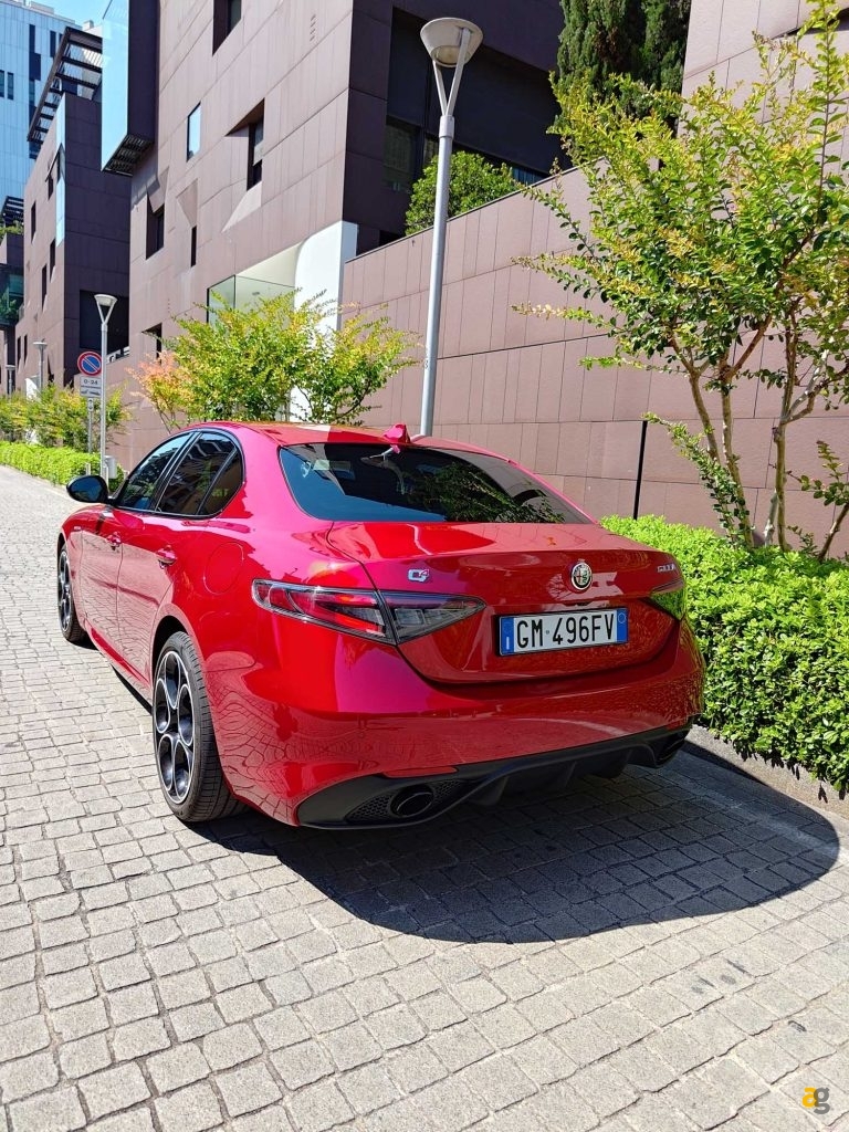 recensione-asus-zenfone-10