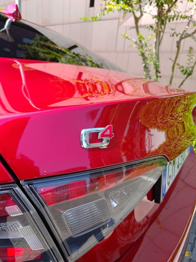 recensione-asus-zenfone-10