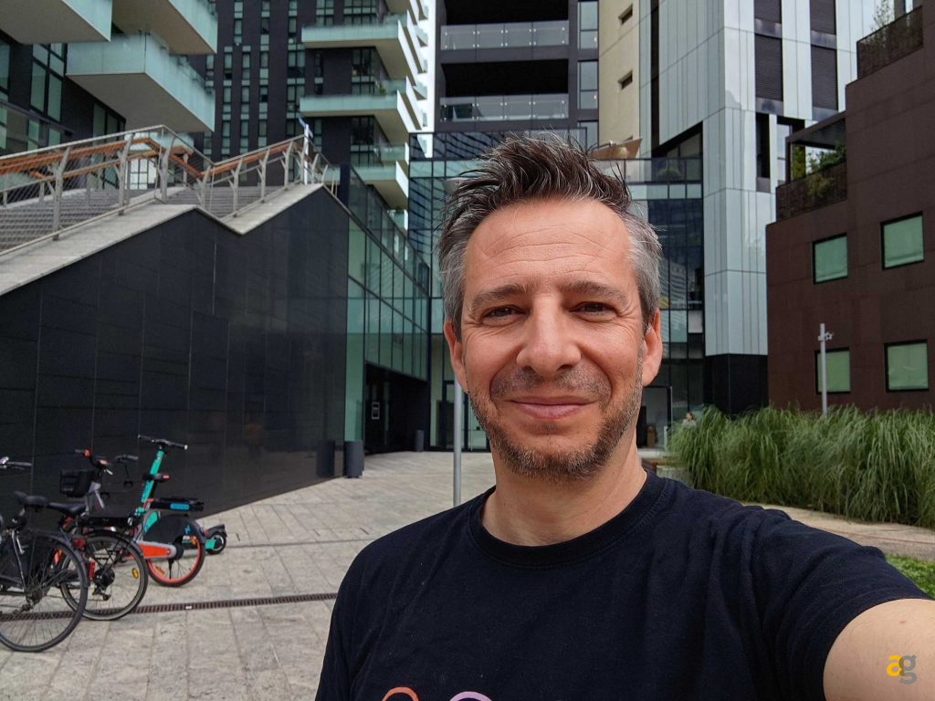 recensione-asus-zenfone-10