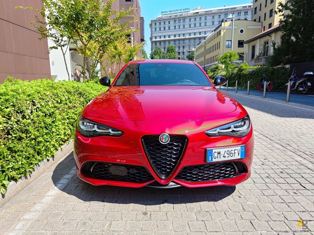 recensione-asus-zenfone-10