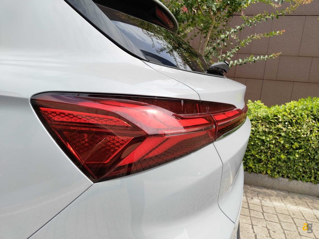 recensione-oppo-reno-10-pro