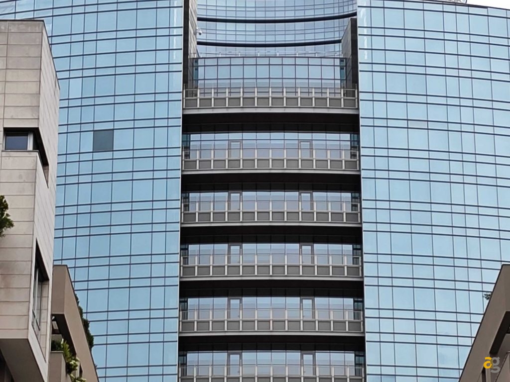 smartphone-entro-299-euro-confronto-realme-11pro-oppo-a98-honor-90-lite-redmi-note-12-pro-poco-x5-pro