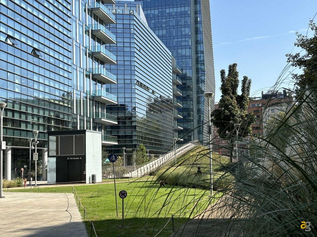 confronto-tra-tutti-iphone-15-quale-comprare