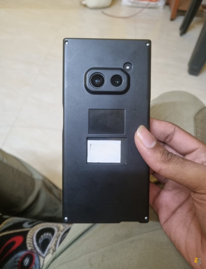 nothing-phone-2a-appare-prime-immagini-vivo-novita-design