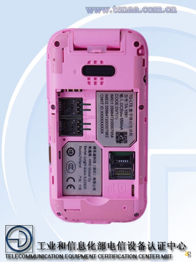 nostalgia-voglia-colore-arriva-nokia-barbie