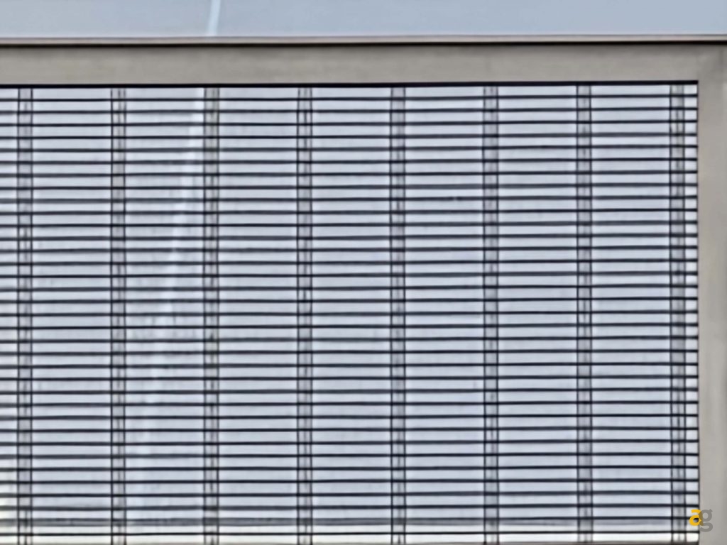 galaxy-s25-ultra-vs-iphone-16-pro-max