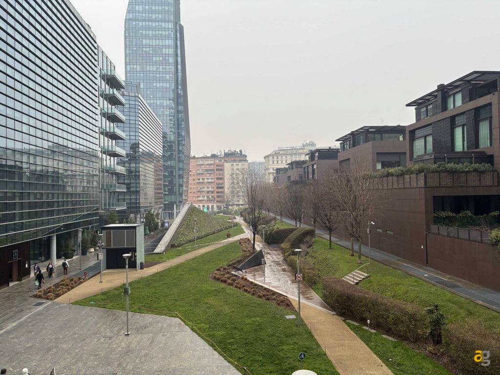 recensione-iphone-16e