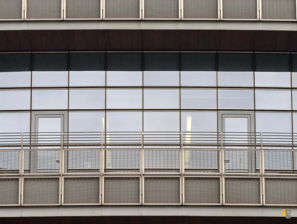 top-cameraphone-2025-re-della-fotografia-lui-iphone-16-pro-vs-s25-ultra-vs-pixel-9-altri