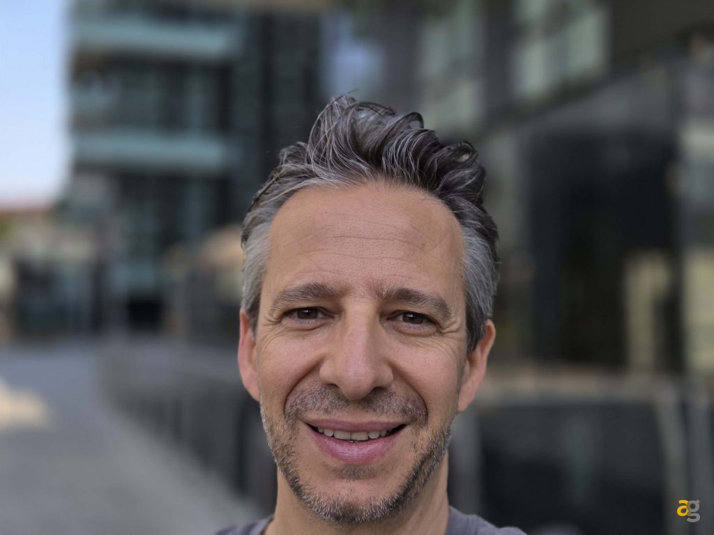 confronto-galaxy-s25-honor-400-pro-realme-gt7-poco-f7-ultra-miglior-telefono-600-euro